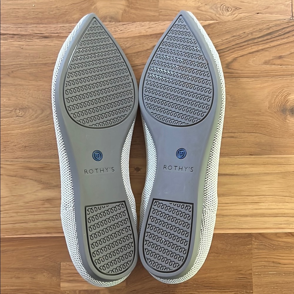 Rothy's The Point Light Grey Size 8 EUC - Picture 2 of 5